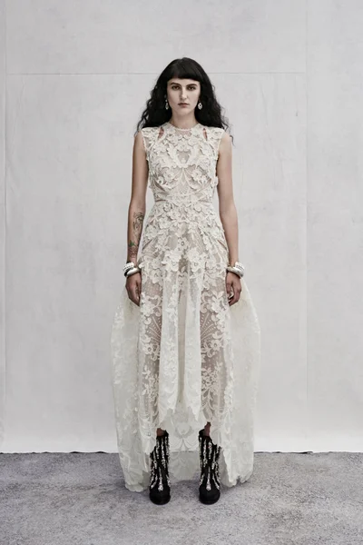 Look 37